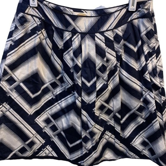 Talbots Dresses & Skirts - Vintage Talbots Petites Navy Blue Geometrical Retro Skirt Size 4